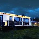 Ranch 66 - Wellness Tiny House Black Swallow Ve Stylu Route 66 Se Saunou, Koupacím Sudem A Bazénem