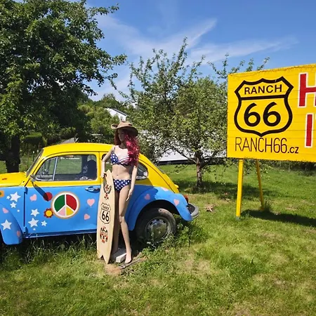 Σπίτι διακοπών Ranch 66 - Wellness Tiny House Black Swallow Ve Stylu Route 66 Se Saunou, Koupacim Sudem A Bazenem Tršice